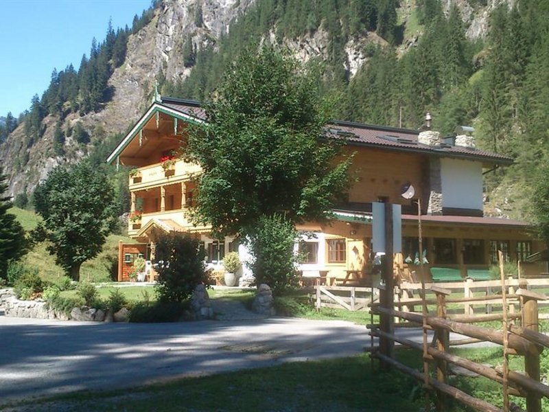 Alpenhaus Lacknerbrunn